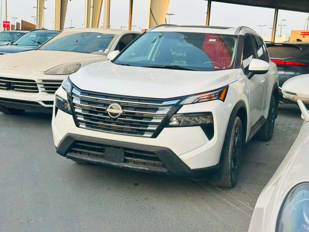 Nissan Rogue 2024 thumbnail 5
