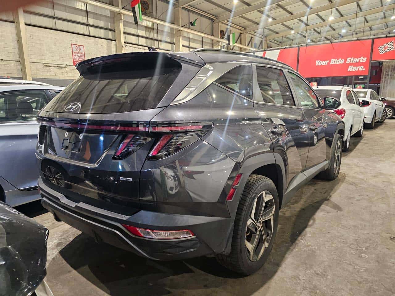 HYUNDAI TUCSON 2023 thumbnail 1