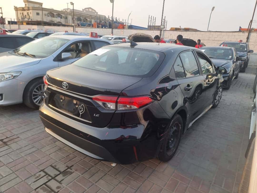 Toyota Corolla 2021 thumbnail 3