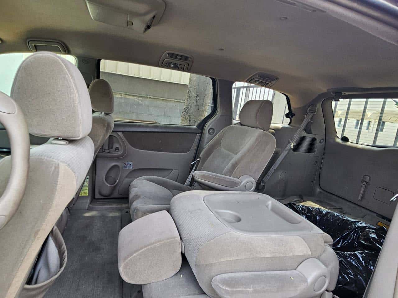 Toyota Sienna 2004 thumbnail 6