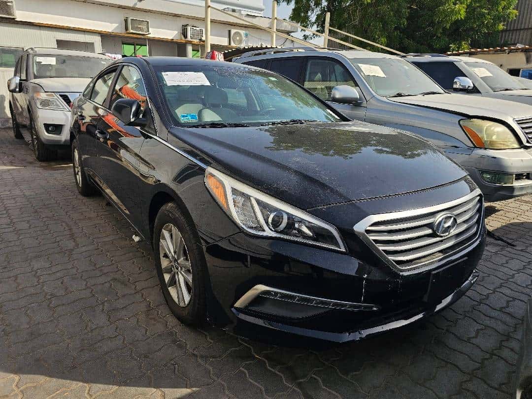 HYUNDAI SONATA 2015 thumbnail 1