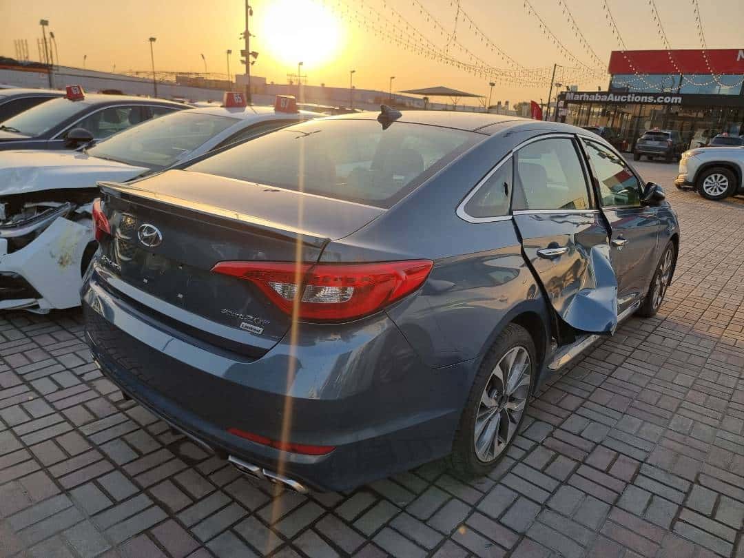 HYUNDAI SONATA - Exterior