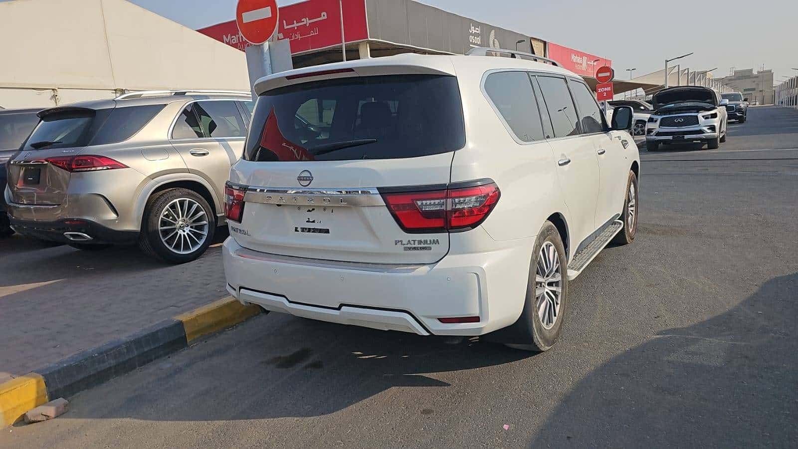 Nissan Armada 2023 thumbnail 7