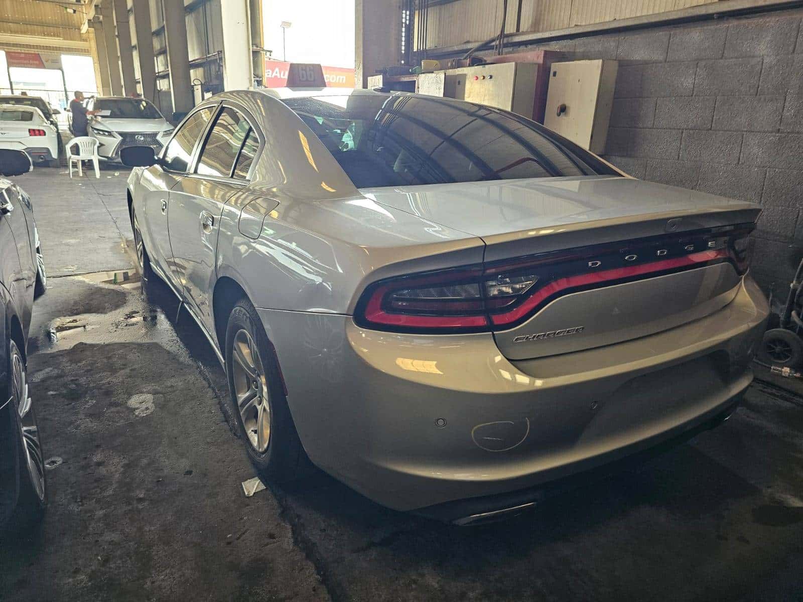 Dodge Charger 2021 thumbnail 6