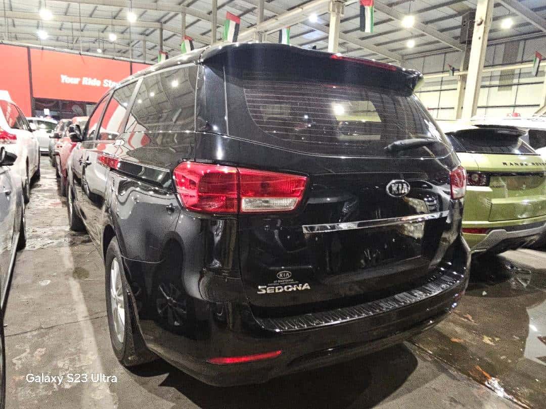 KIA SEDONA 2018 thumbnail 1