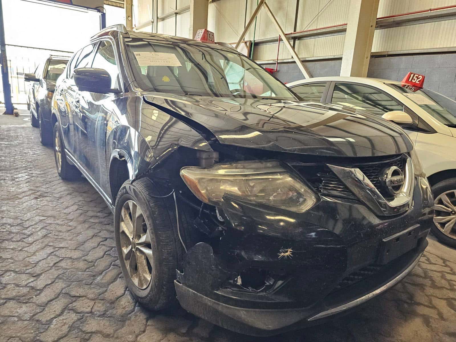 Nissan Rogue 2016 thumbnail 2