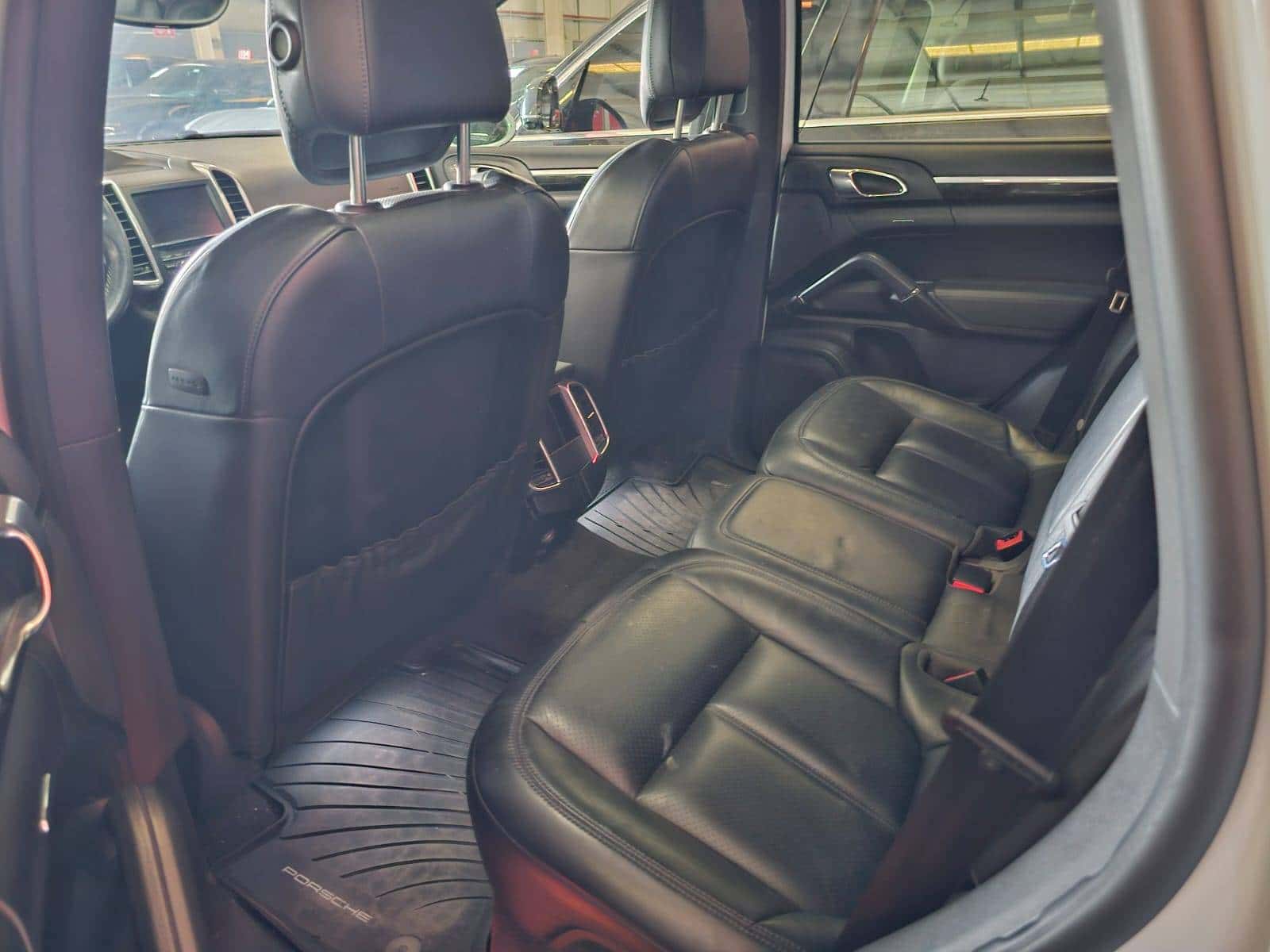 Porsche Cayenne 2016 thumbnail 7