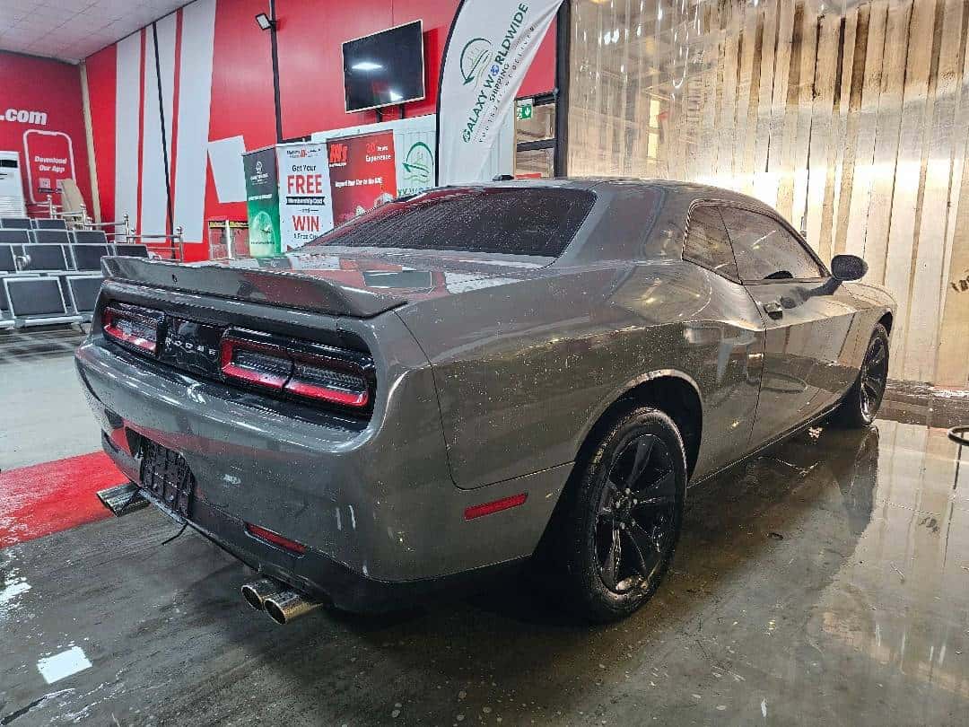 Dodge CHALLENGER 2018 thumbnail 1