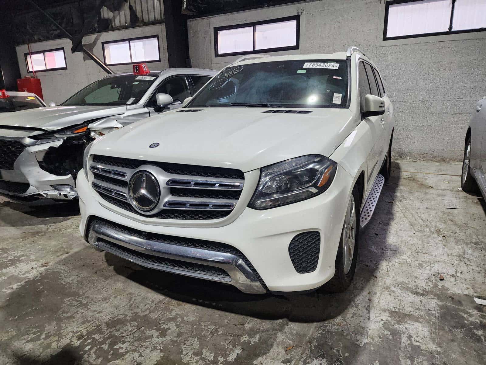 MERCEDES BENZ GLS 450 - Exterior