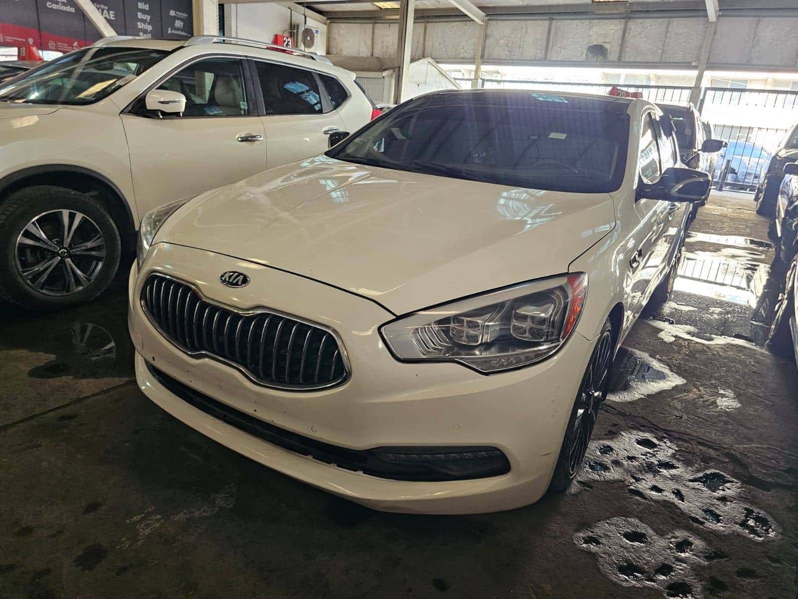 Kia K900 2015 thumbnail 4