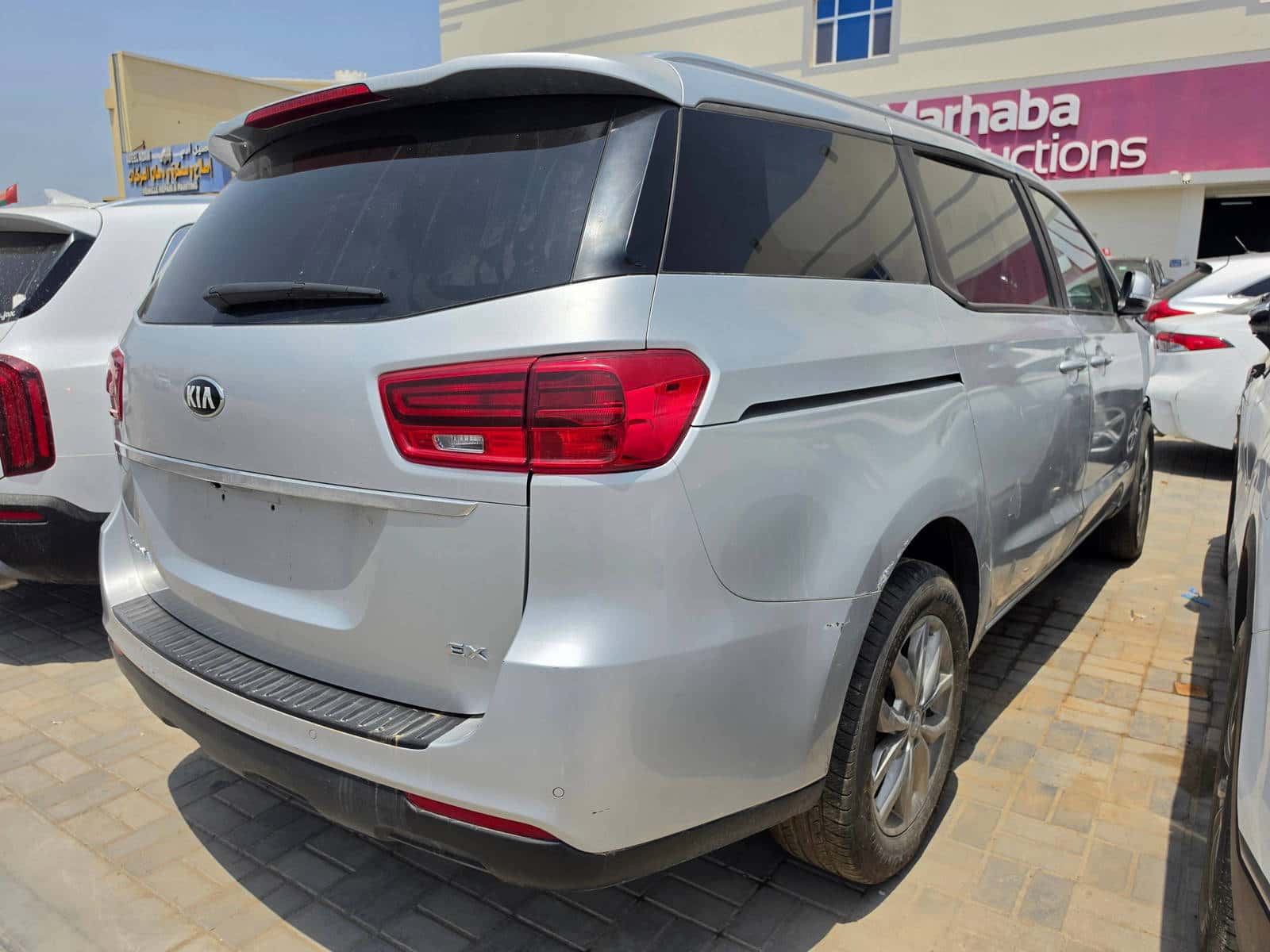 Kia Sedona 2019 thumbnail 4