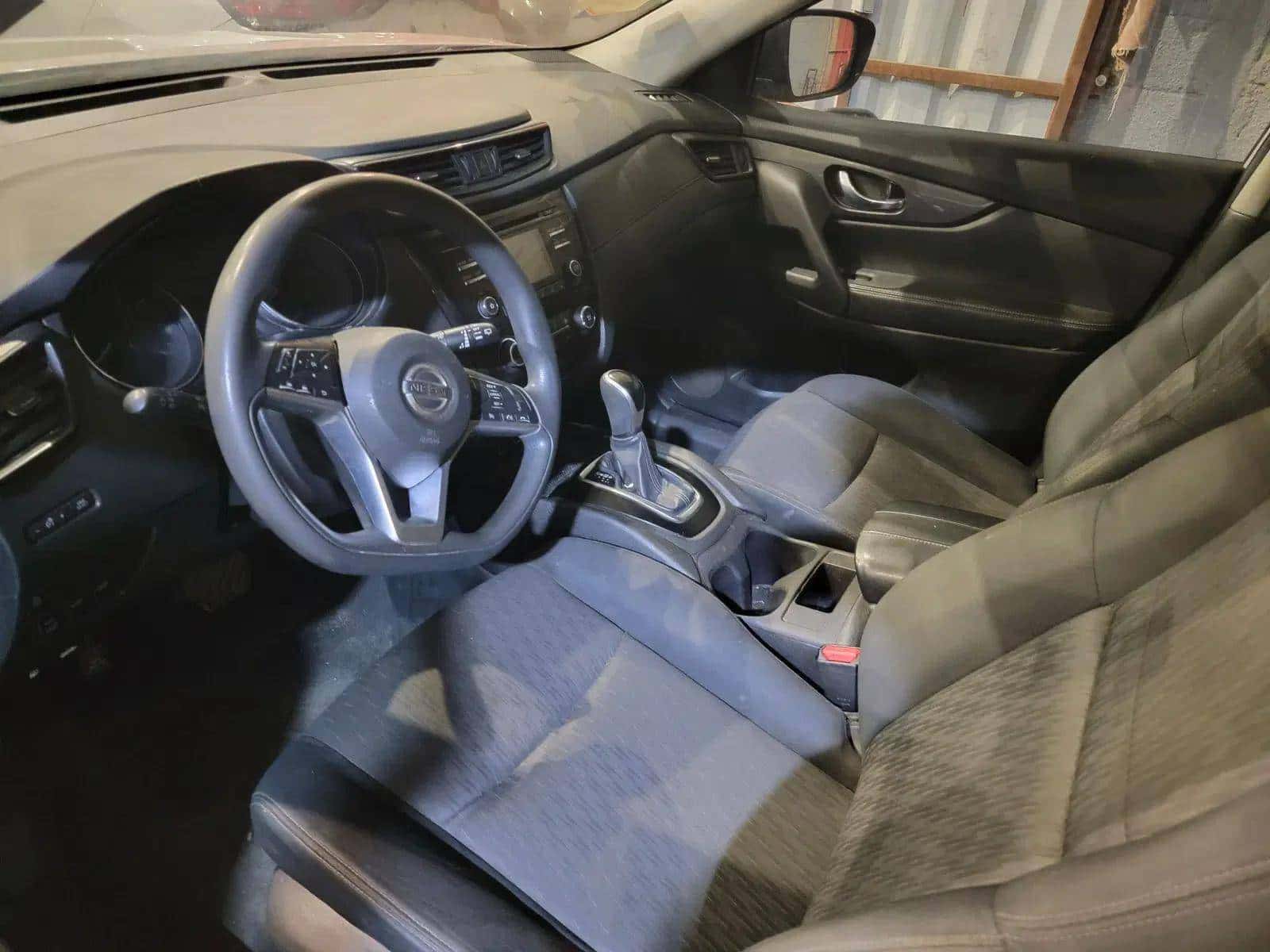 NISSAN ROGUE - Exterior