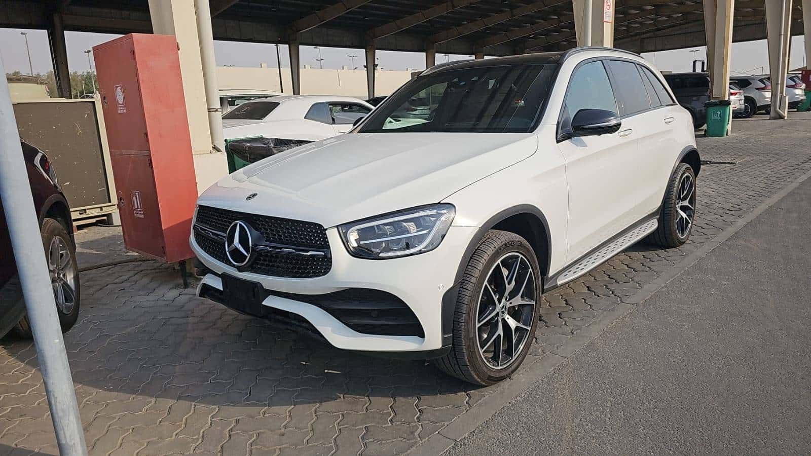 MERCEDES BENZ GLC-300 2020 thumbnail 1