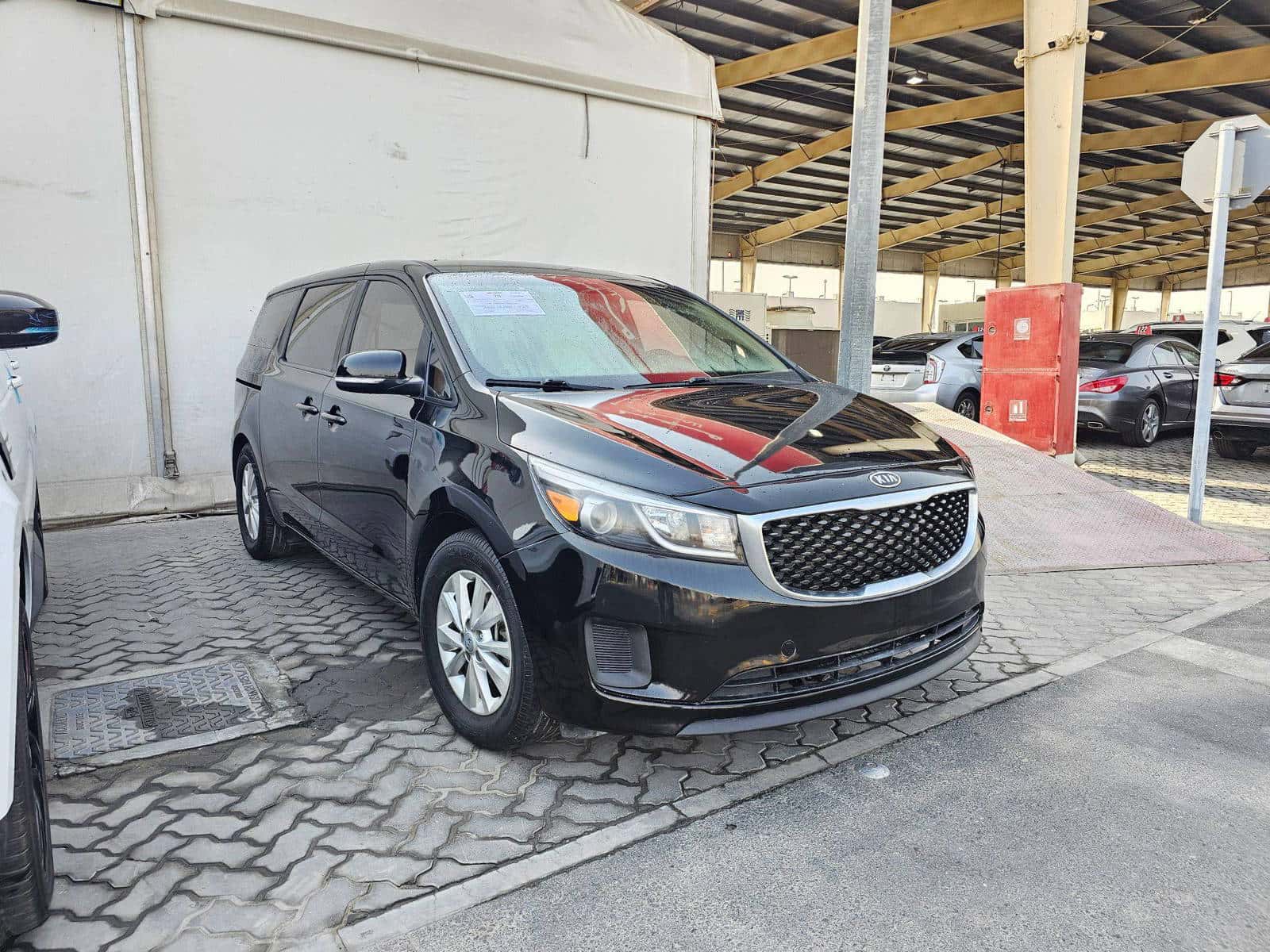 KIA SEDONA - Exterior