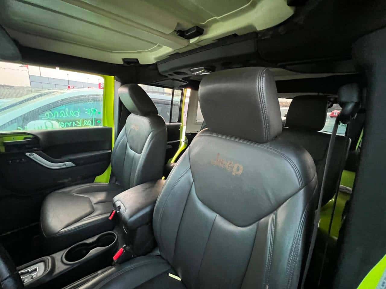 JEEP WRANGLER UNLIMITED SAHARA 2016 thumbnail 5
