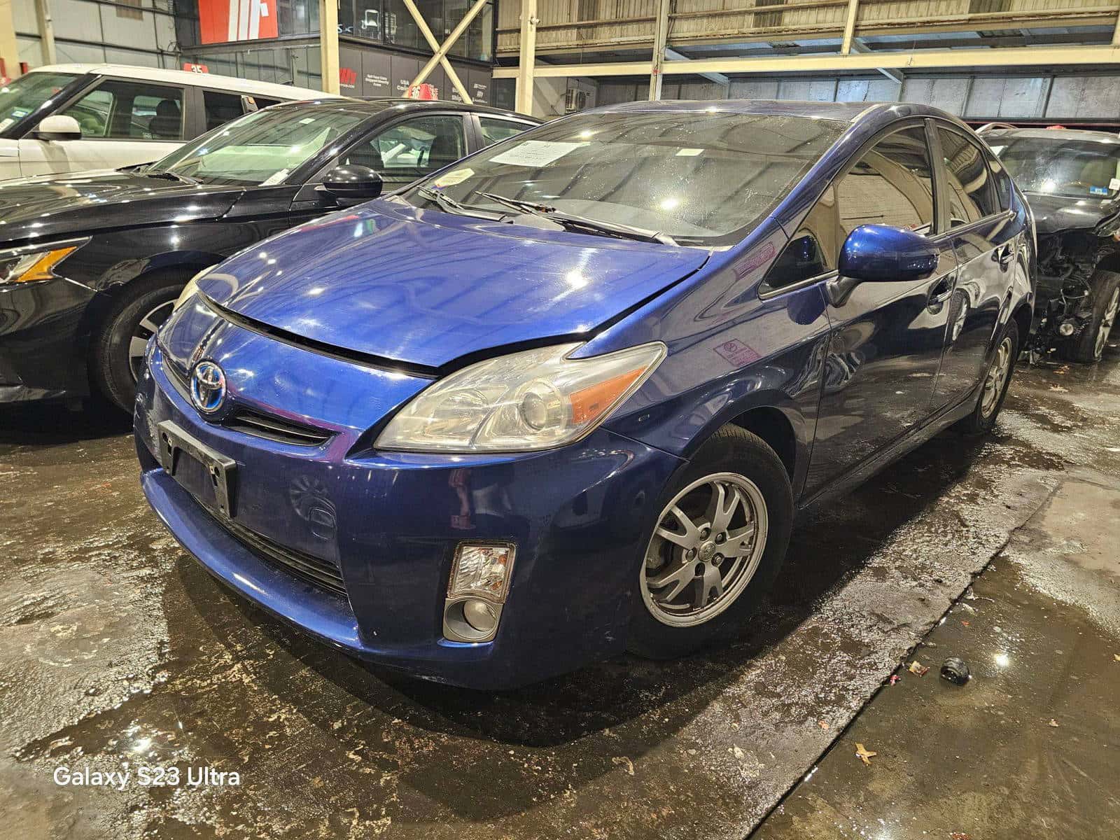 TOYOTA PRIUS 2011 thumbnail 3