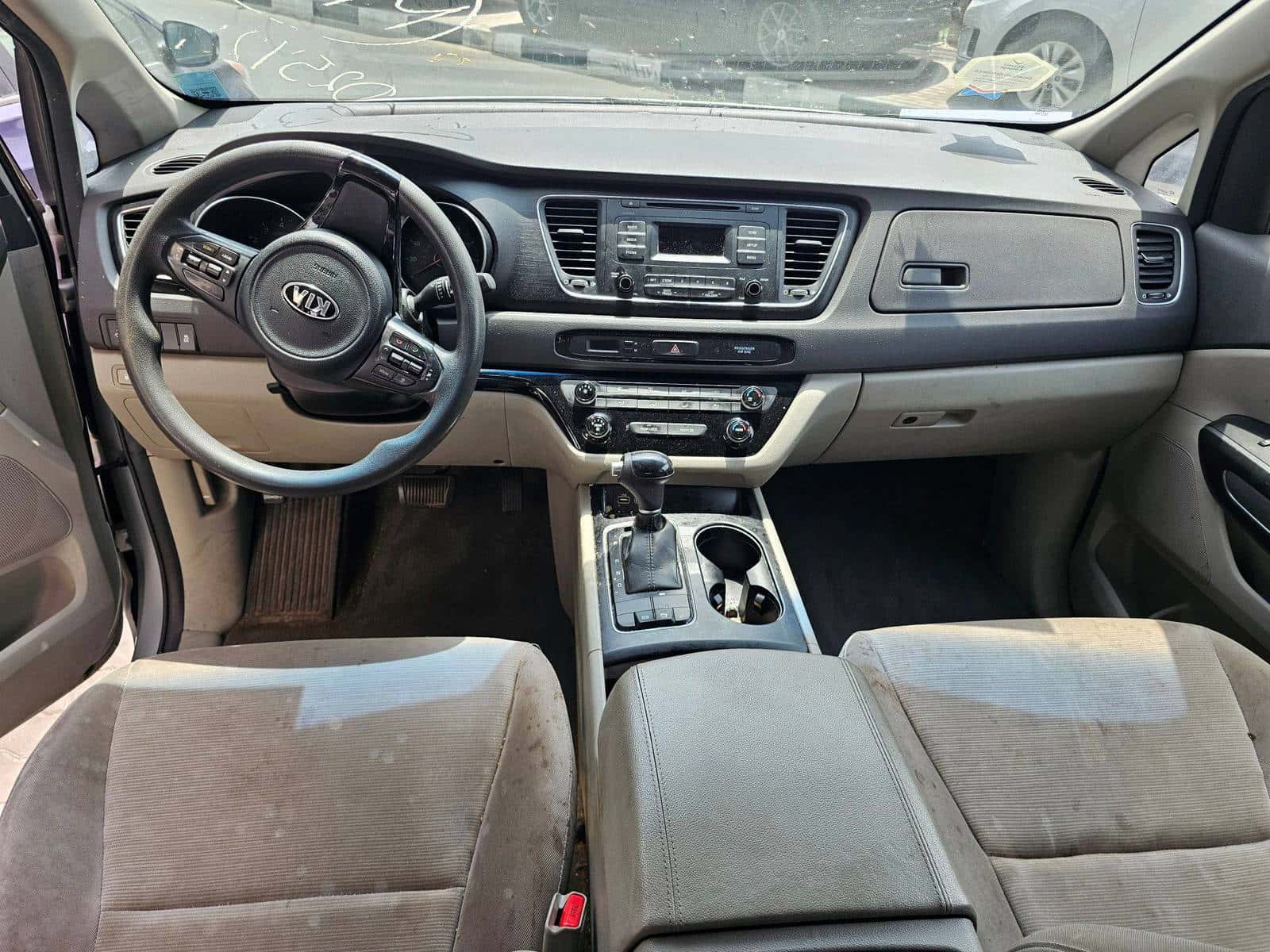 KIA SEDONA 2015 thumbnail 6