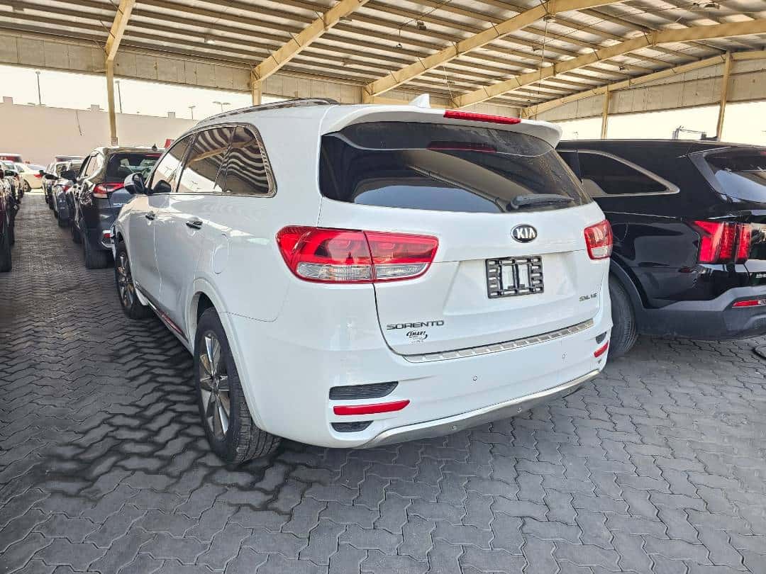 KIA SORENTO 2017 thumbnail 1