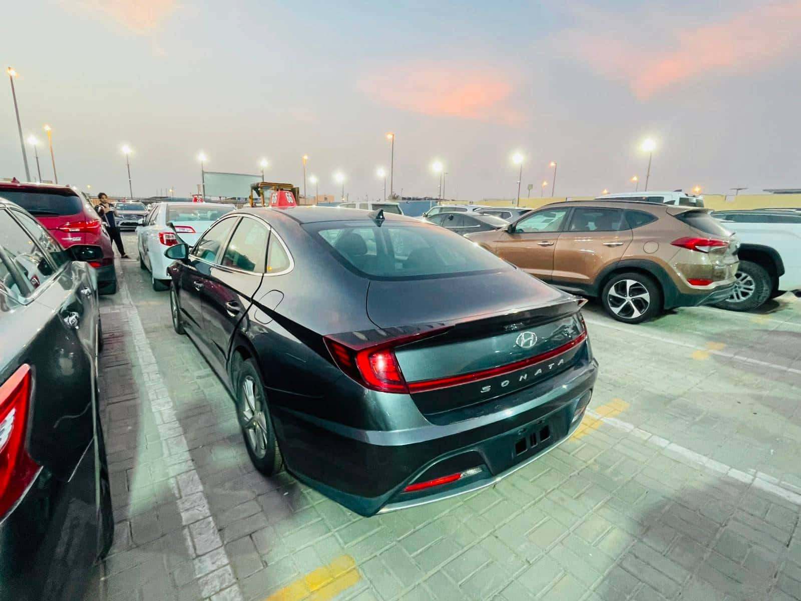 Hyundai Sonata 2021 thumbnail 1