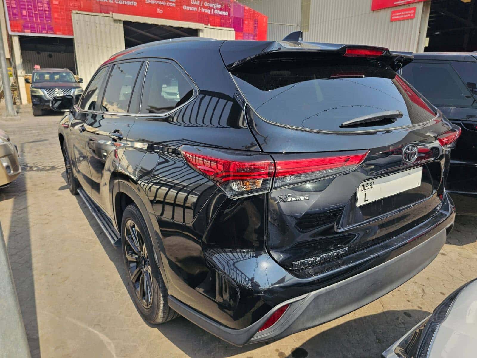 Toyota Grand Highlander 2023 thumbnail 2