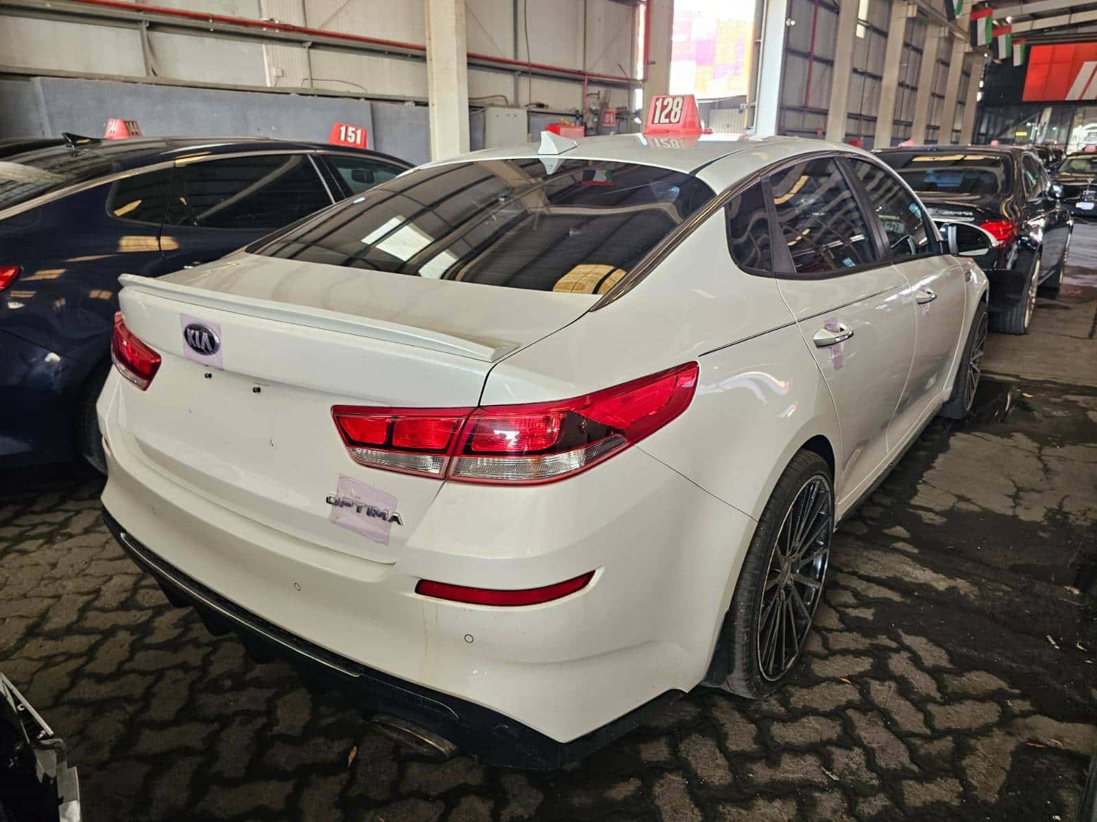 Kia Optima 2019 thumbnail 3