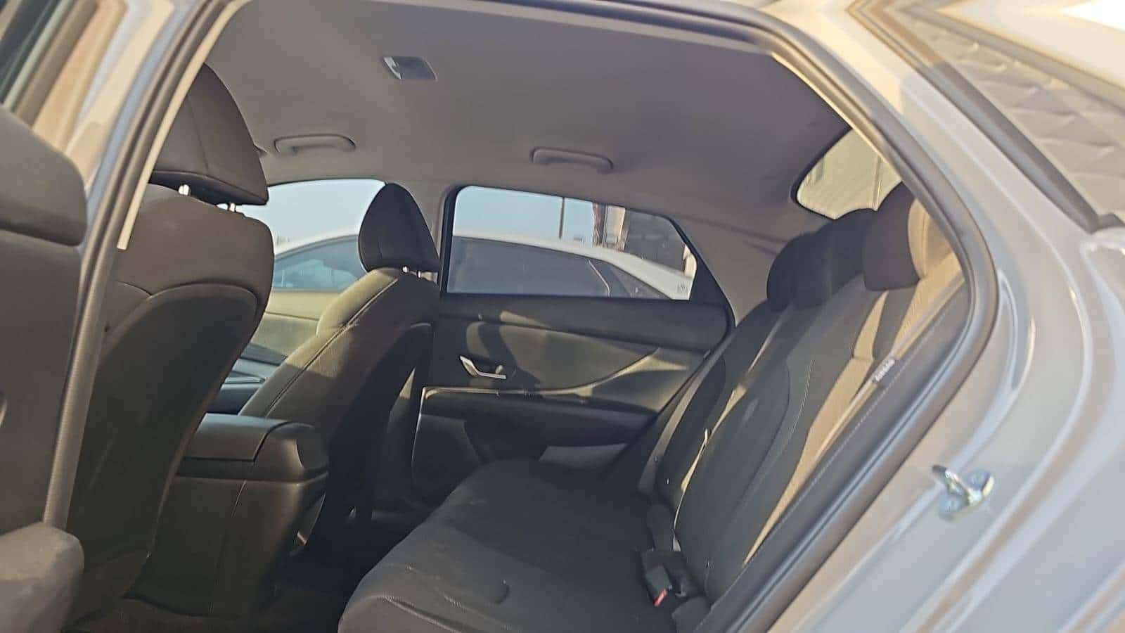 HYUNDAI ELANTRA 2025 thumbnail 6