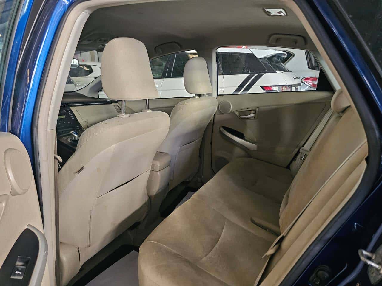 Toyota Prius 2010 thumbnail 7