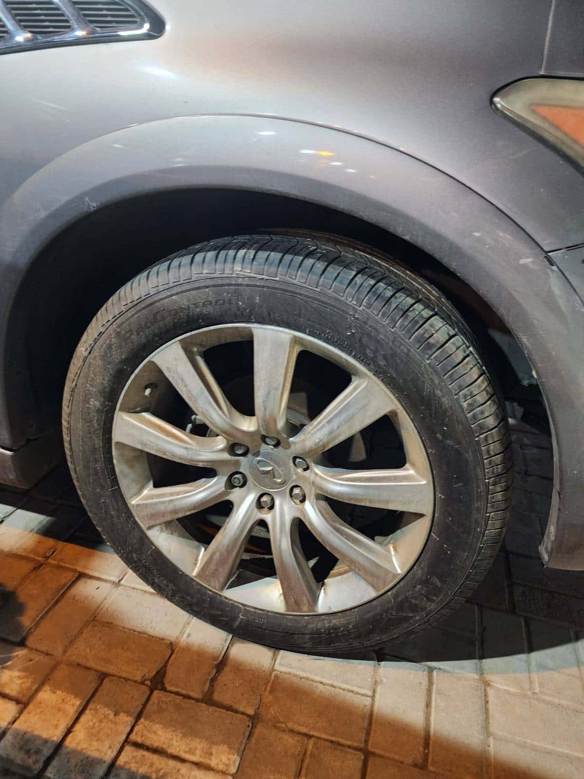 INFINITI QX80 2014 thumbnail 4