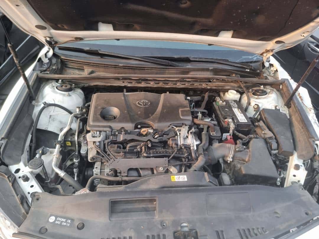 Toyota Camry 2020 thumbnail 2