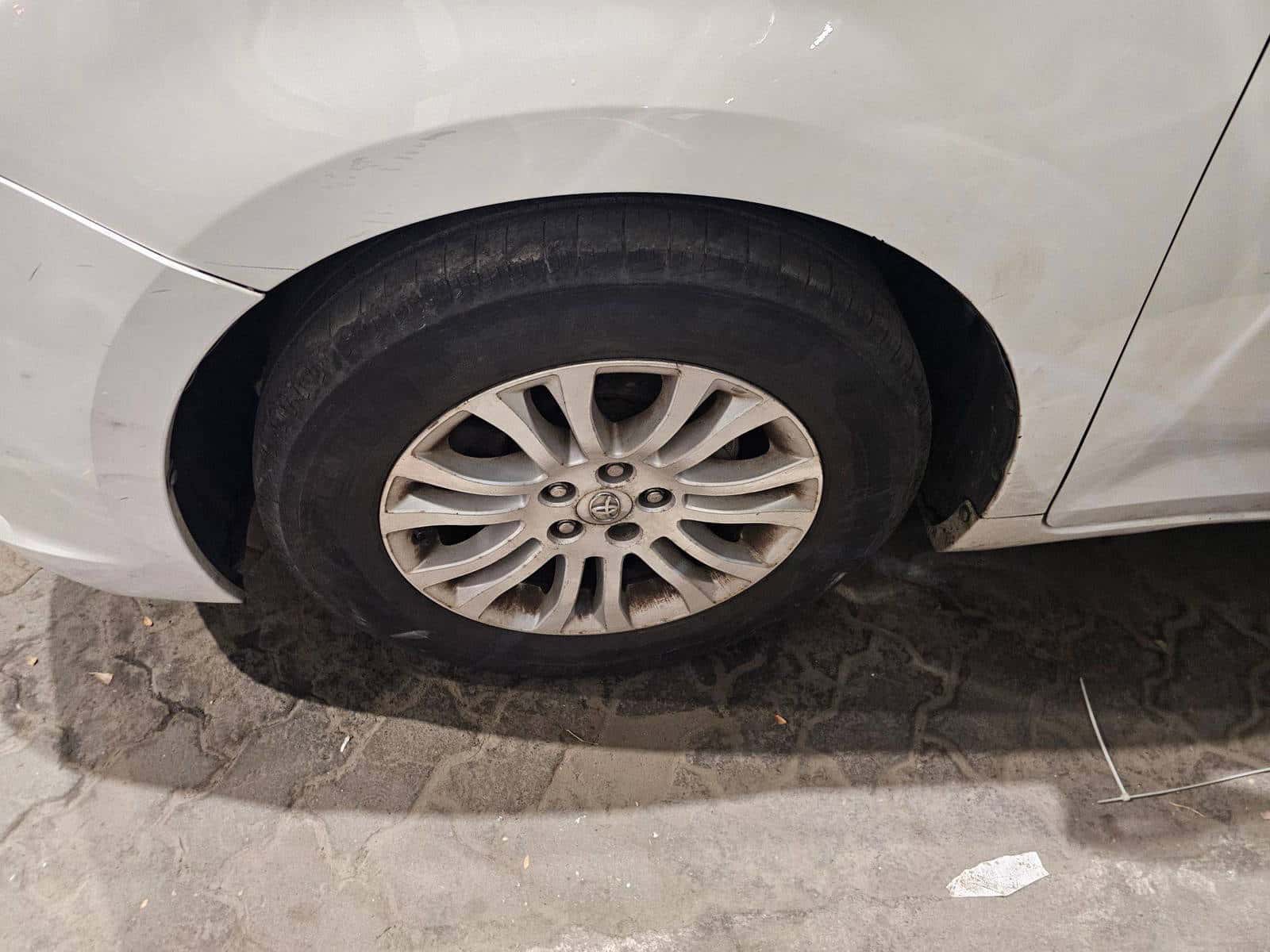 TOYOTA SIENNA 2013 thumbnail 5