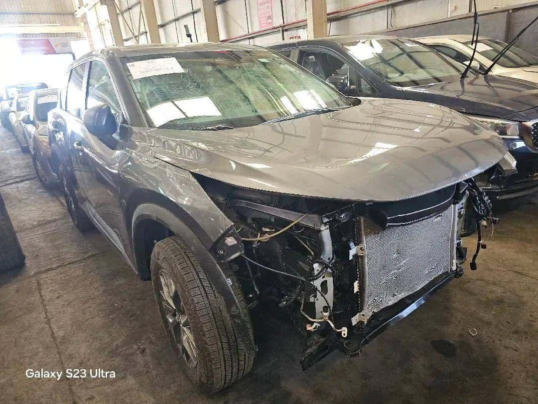 NISSAN ROGUE - Exterior