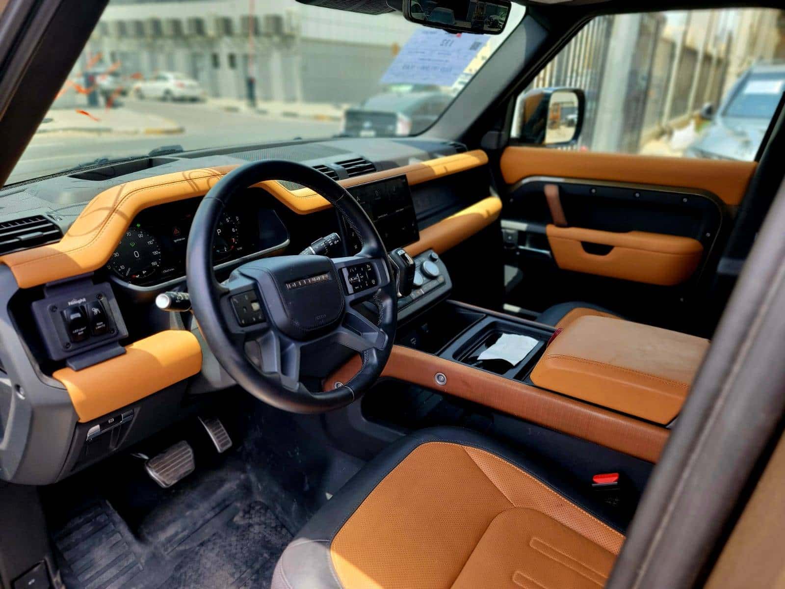 LAND ROVER DEFENDER 110 S - Exterior