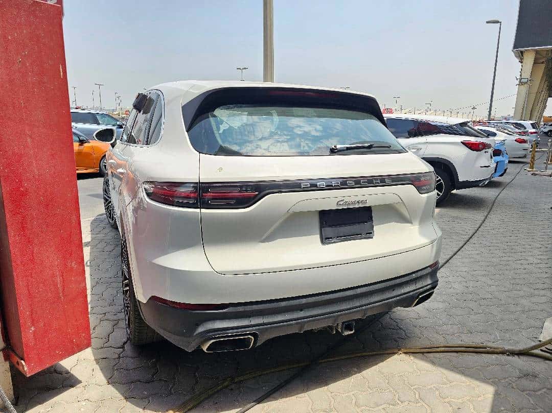 PORSCHE Cayenne 2019 thumbnail 1