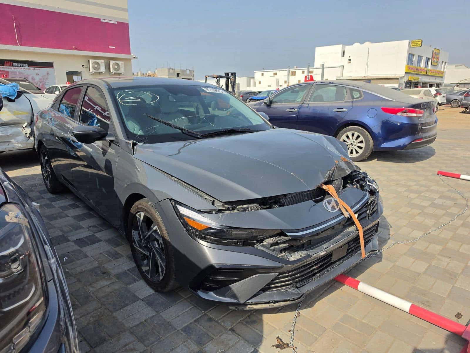 HYUNDAI ELANTRA 2025 thumbnail 3