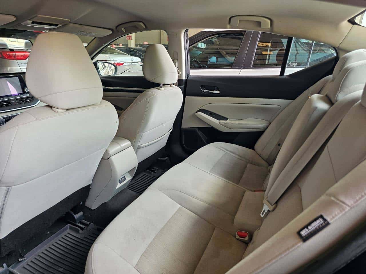 Nissan Altima 2022 thumbnail 6