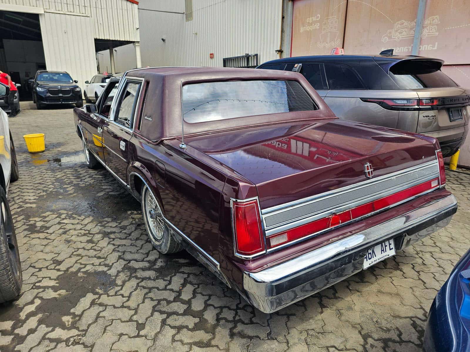 Lincoln TOWN 1988 thumbnail 4