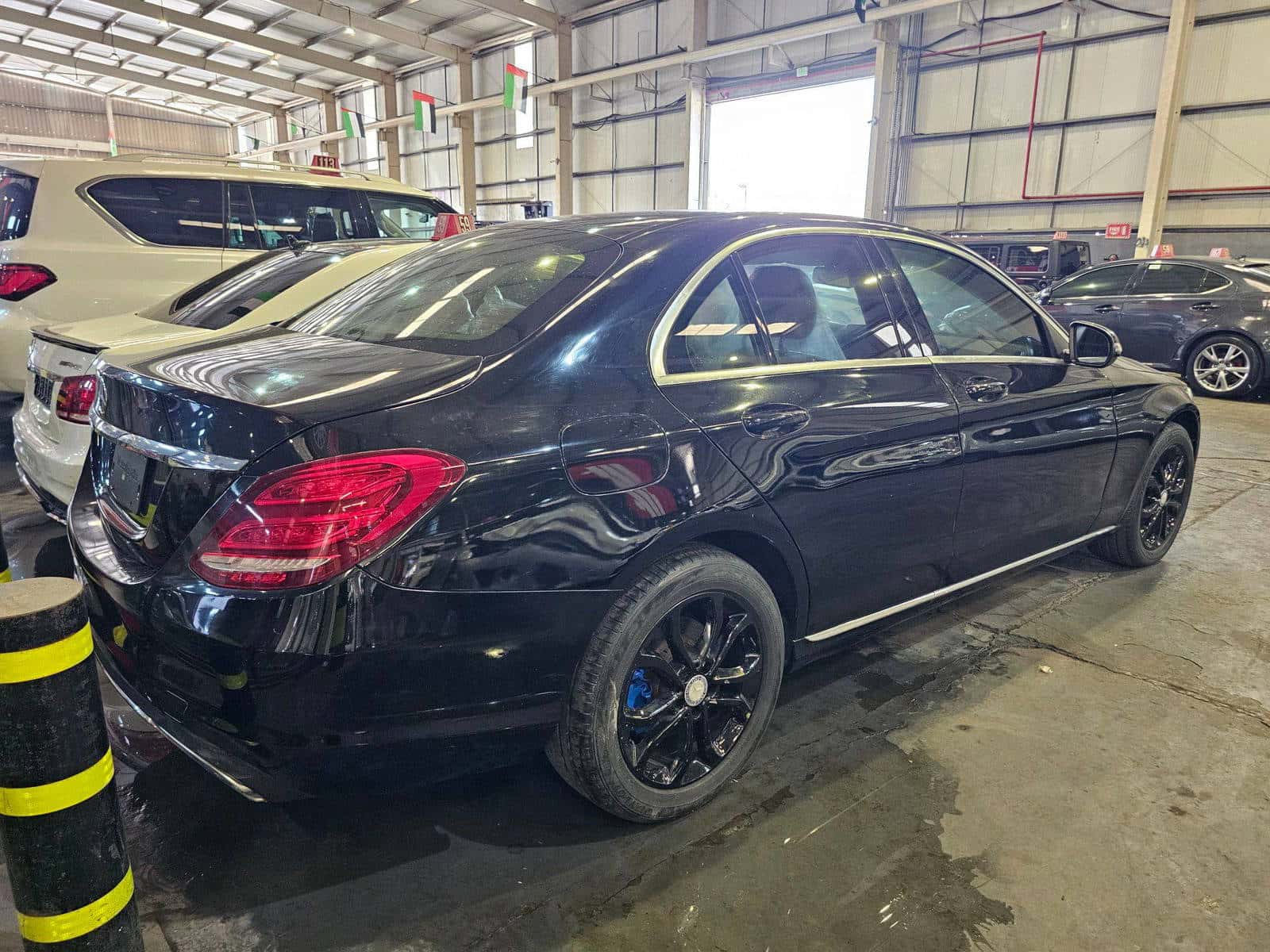MERCEDES BENZ C300 2017 thumbnail 3