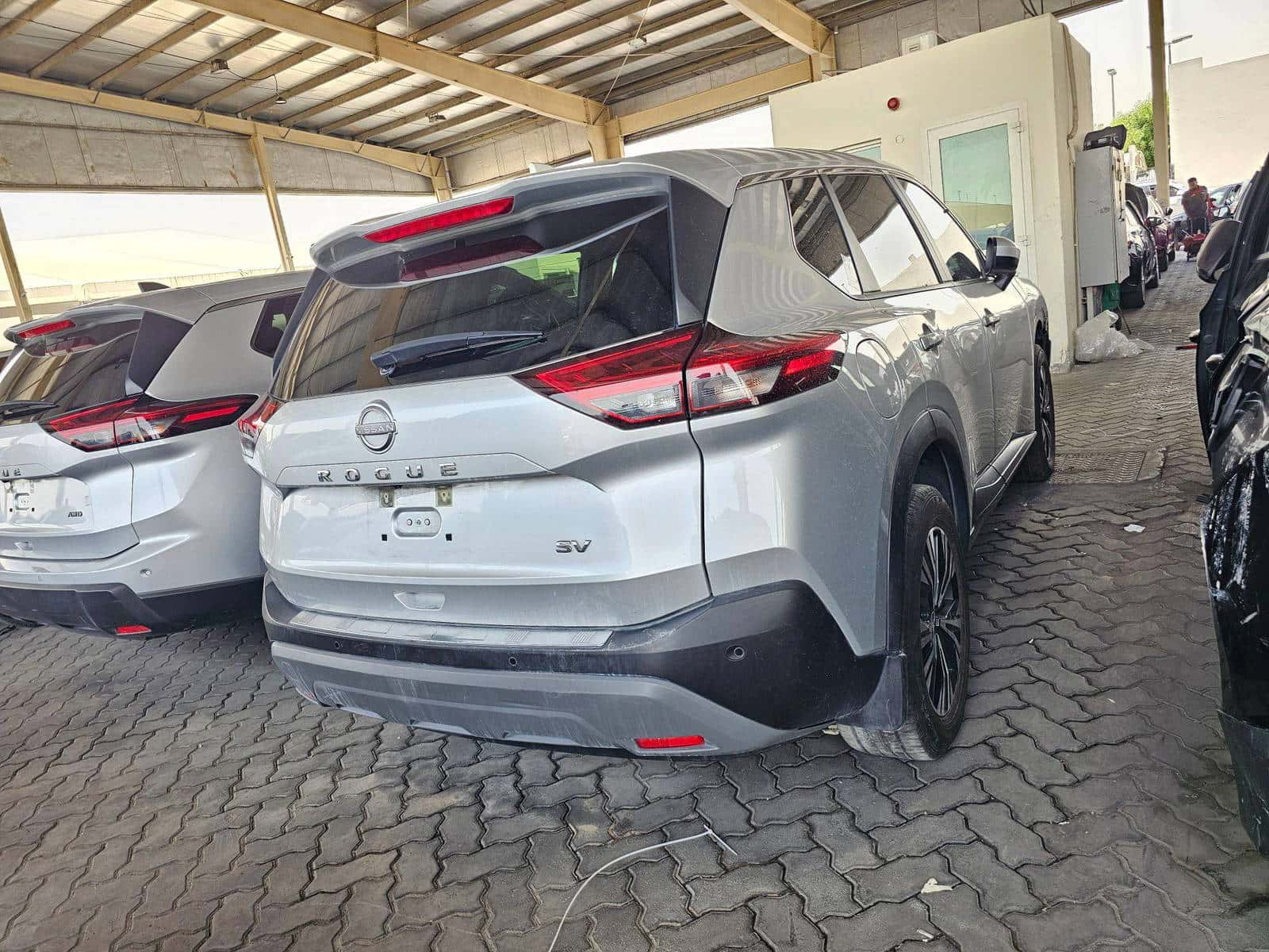 NISSAN ROGUE - Exterior