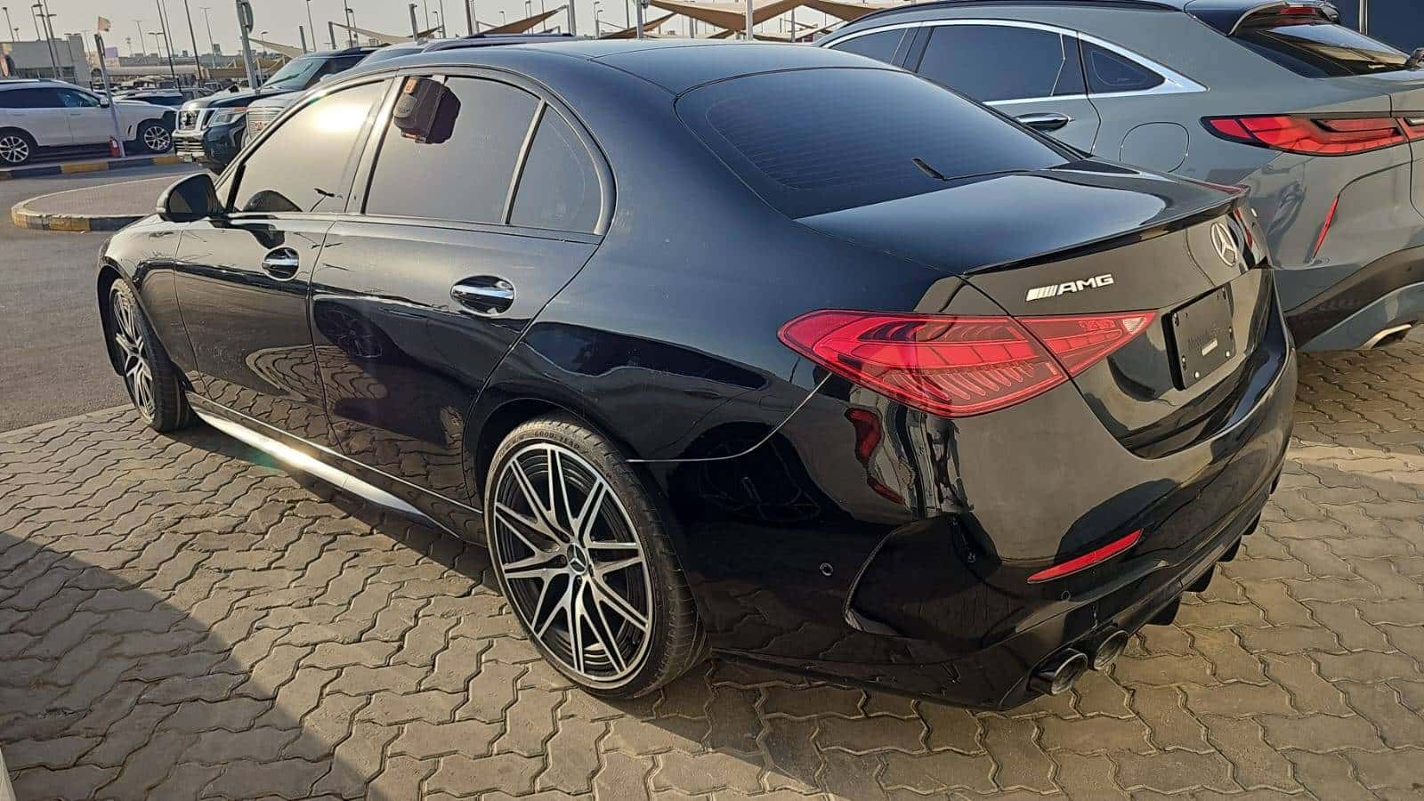 MERCEDES BENZ C43 AMG 2023 thumbnail 6