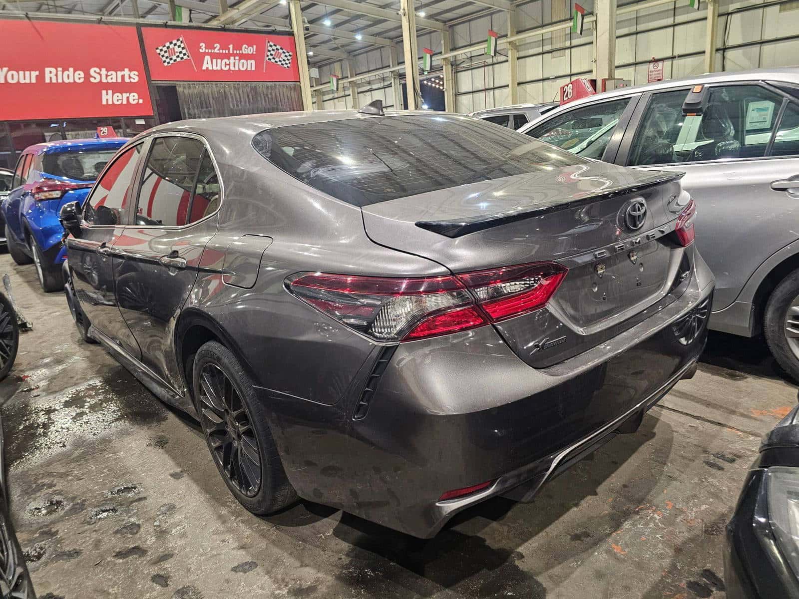 TOYOTA CAMRY 2021 thumbnail 3