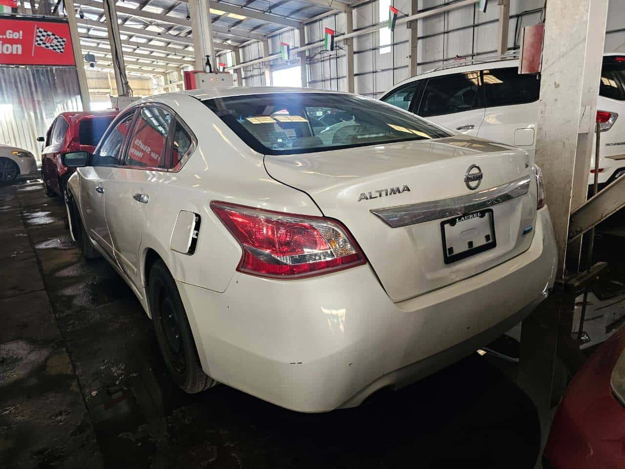 Nissan Altima 2013 thumbnail 2