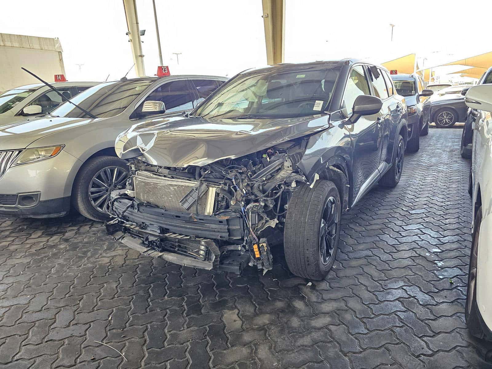 NISSAN ROGUE - Exterior