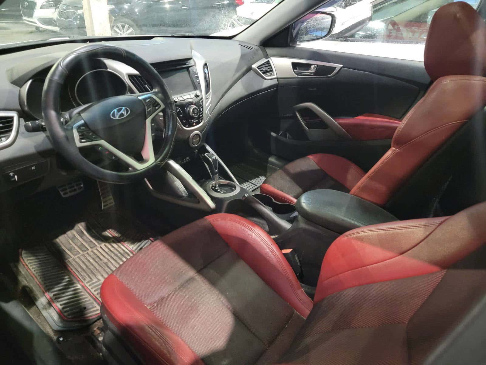 HYUNDAI VELOSTER - Exterior