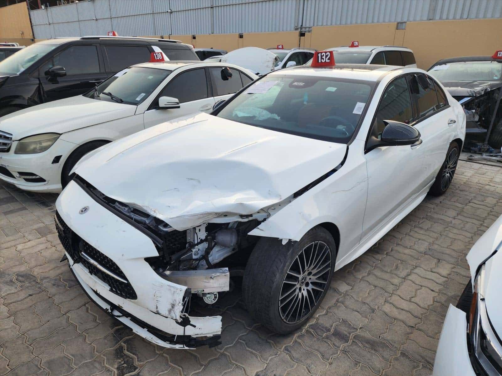 MERCEDES BENZ C300 2022 thumbnail 3