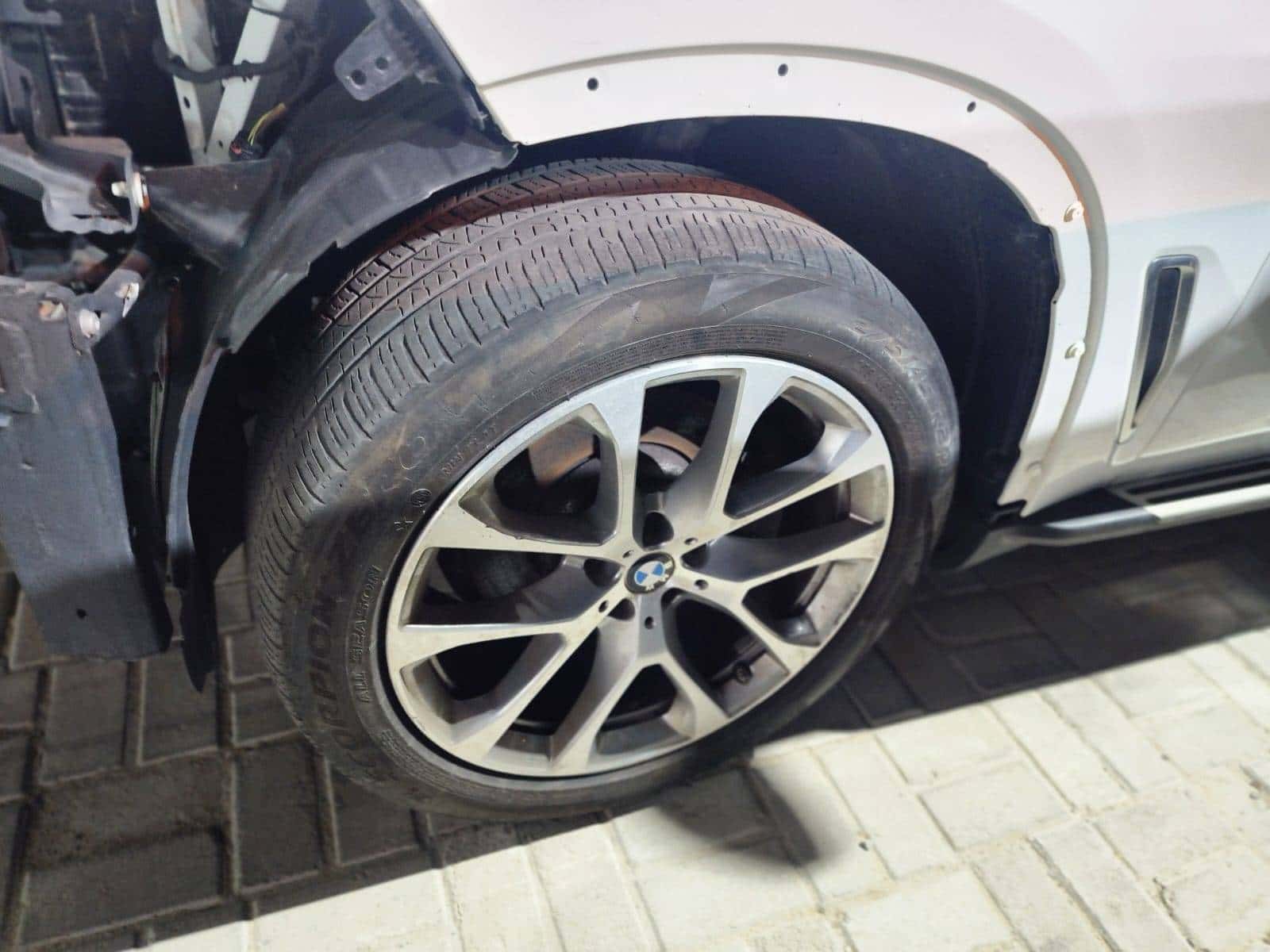 BMW X5 XDRIVE40I - Exterior