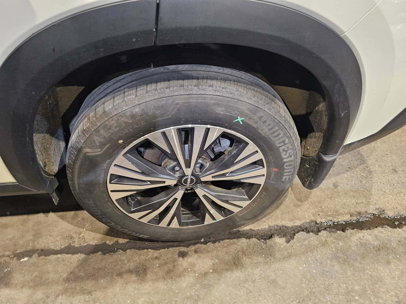Nissan Rogue 2023 thumbnail 5