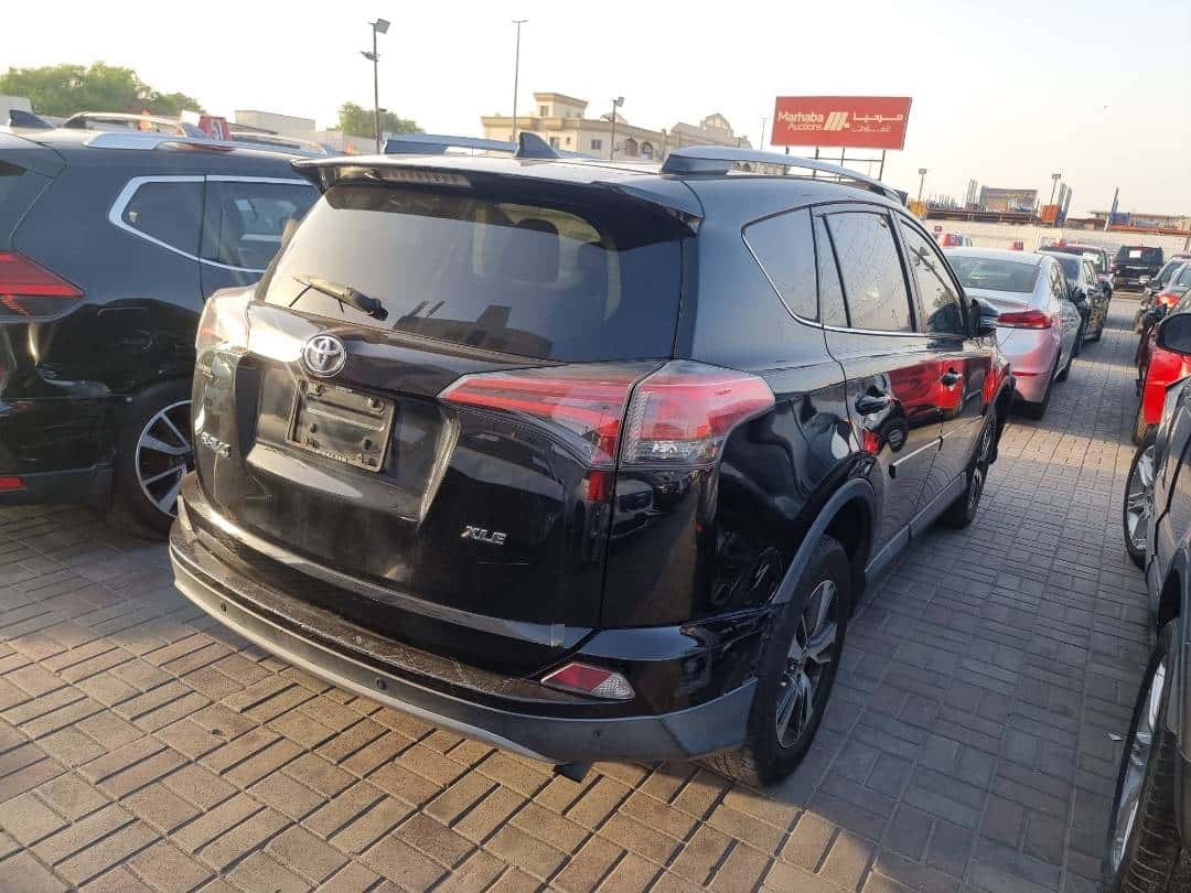 TOYOTA RAV4 2018 thumbnail 3