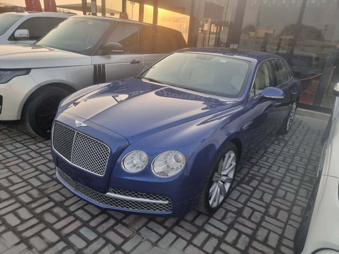 Bentley FLYING SPUR V8 2014 thumbnail 2