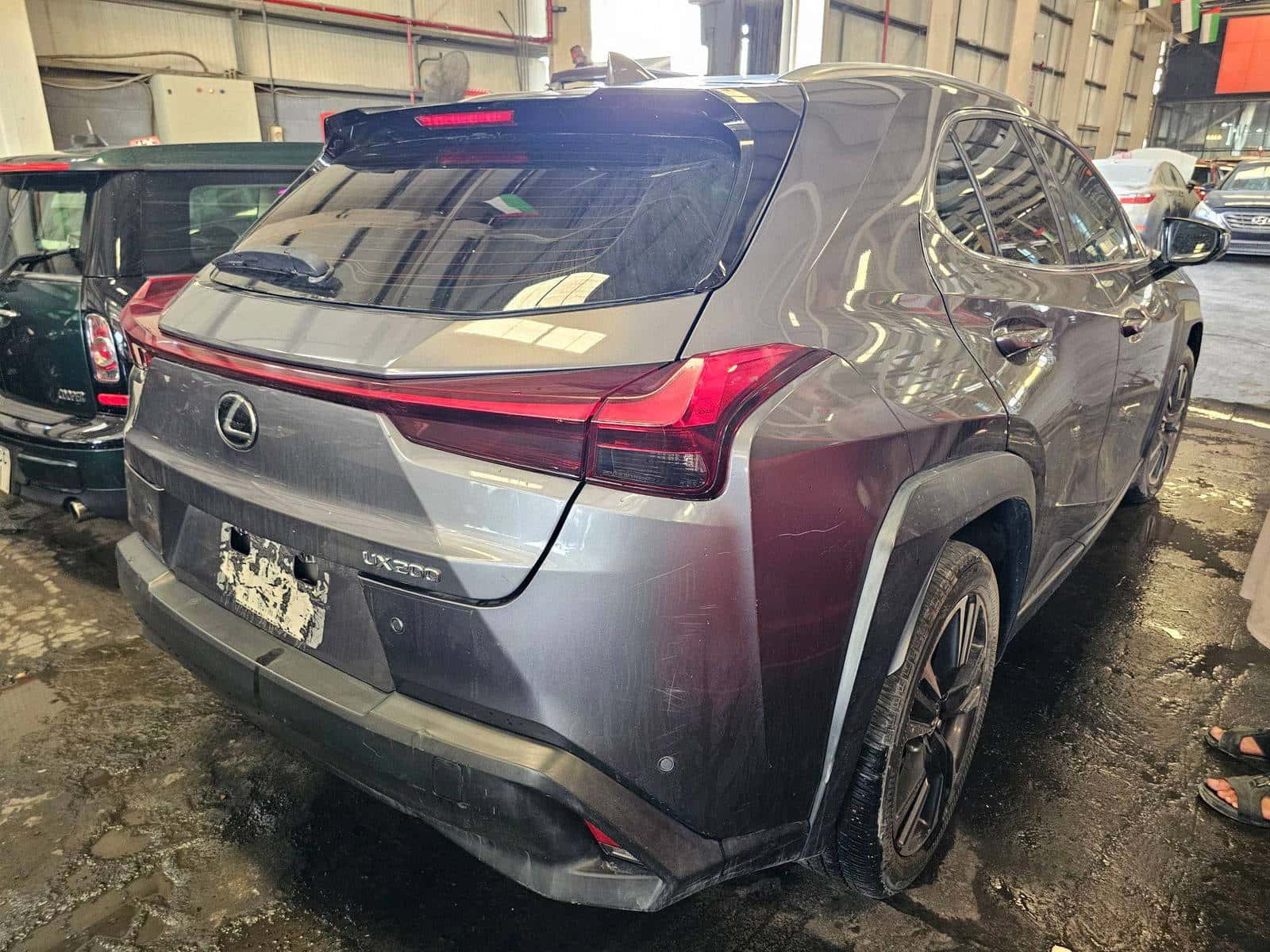 LEXUS UX 200 2021 thumbnail 5
