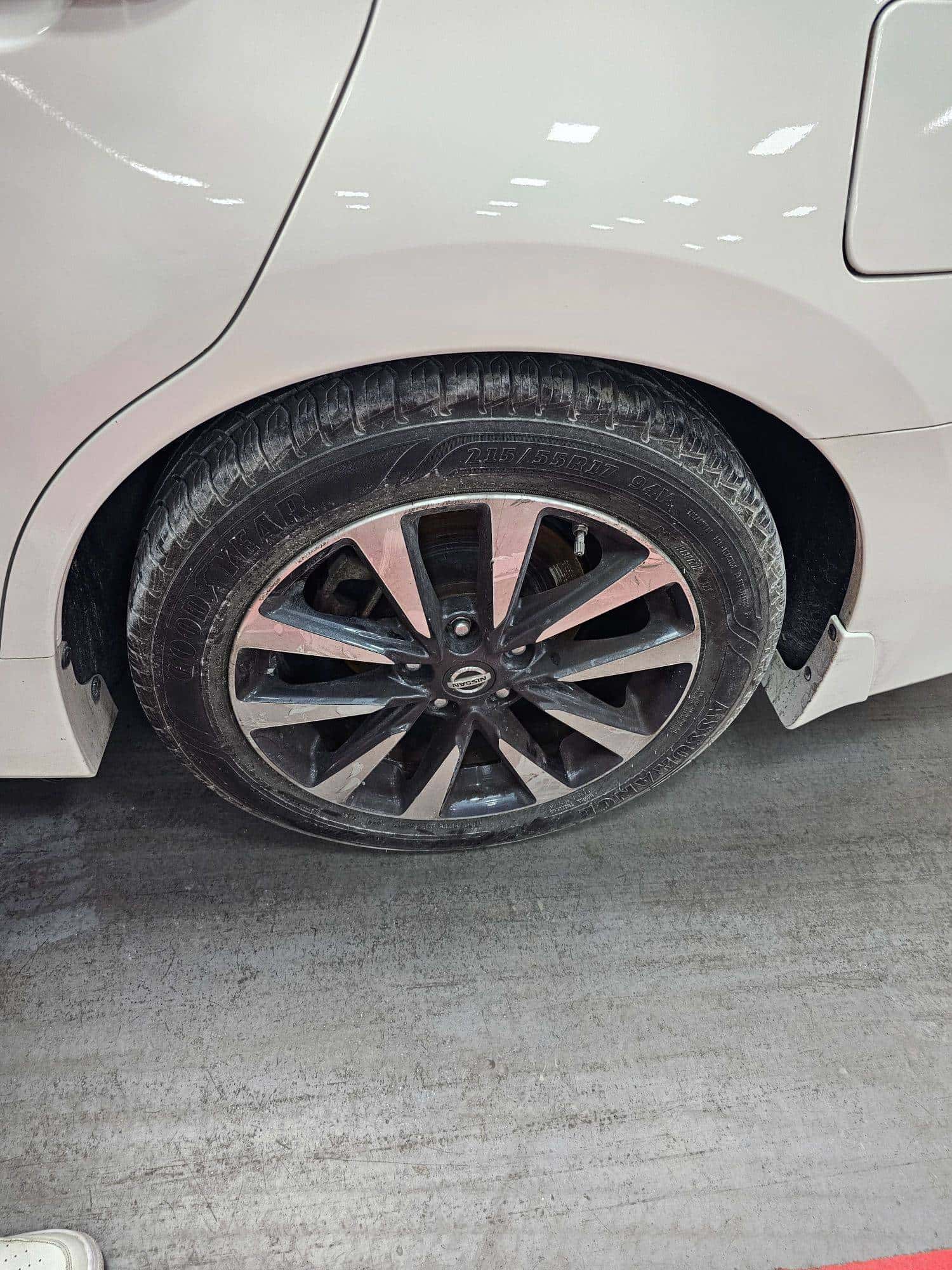 NISSAN ALTIMA - Exterior